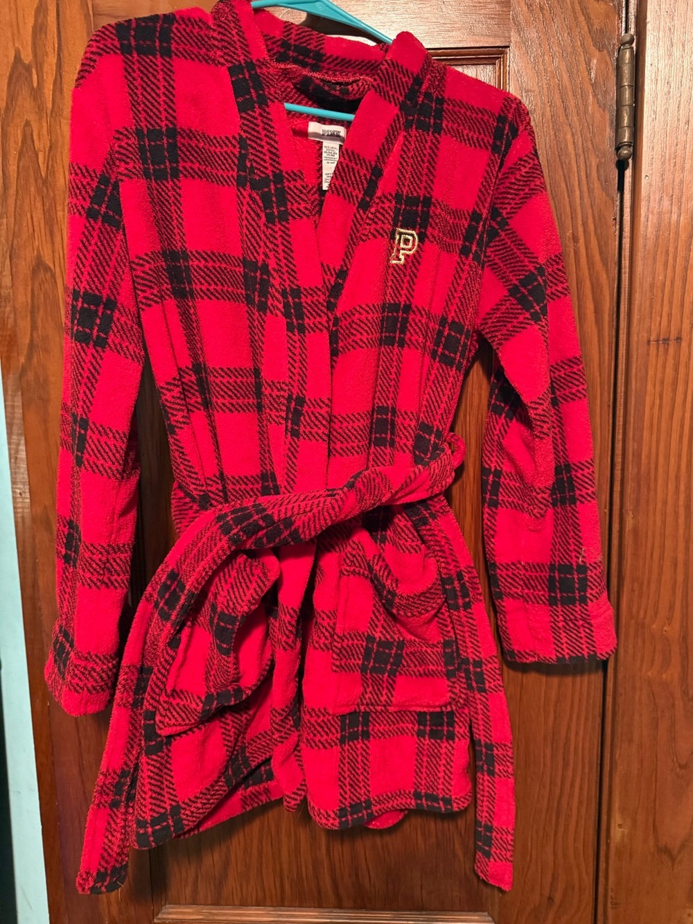 PINK Victoria's Secret Red & Black Plaid Fleece Robe with Hood